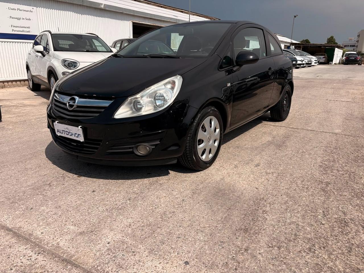 Opel Corsa 1.2 3 porte Club
