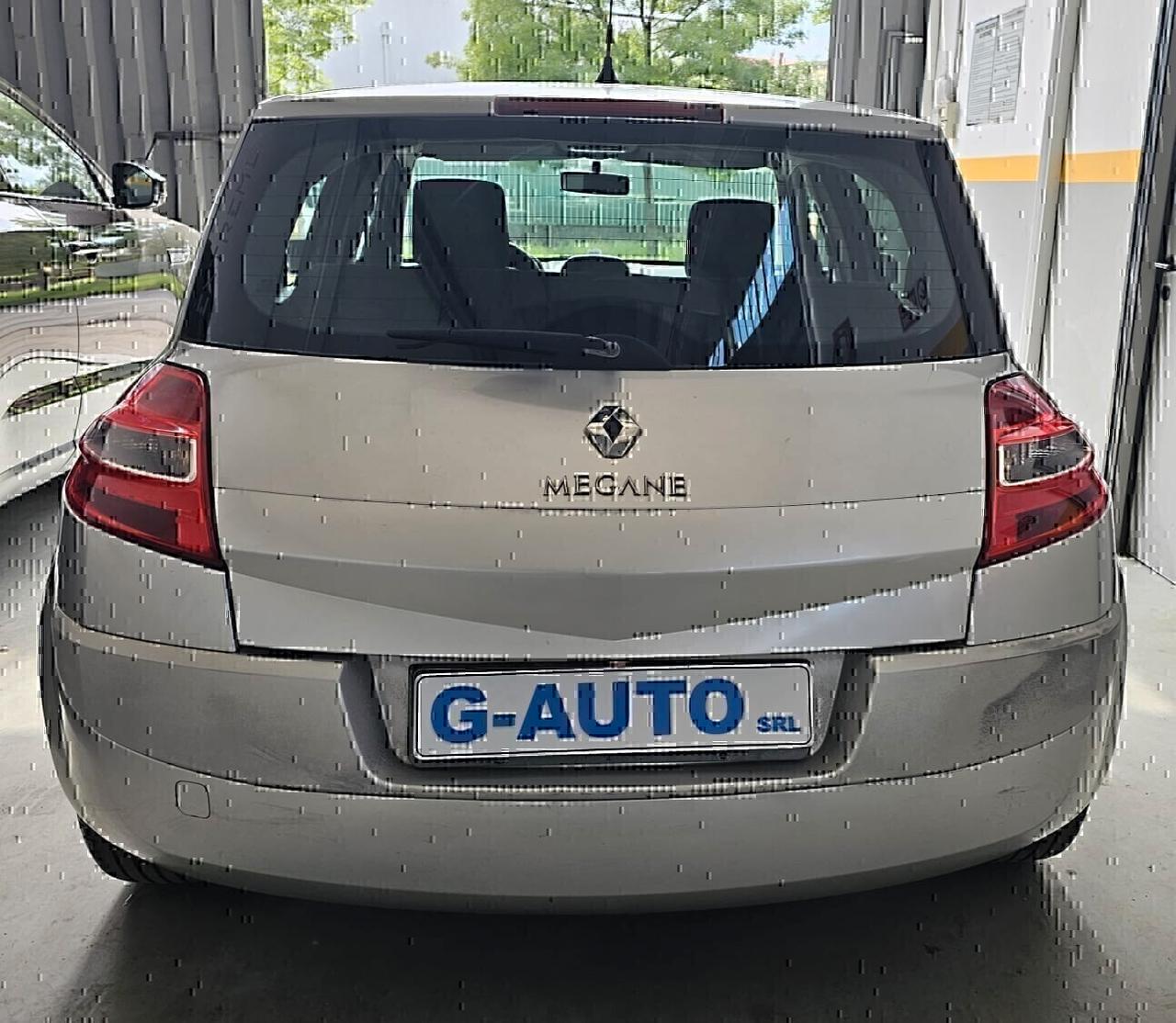Renault Megane 1.5 Dci 5 porte