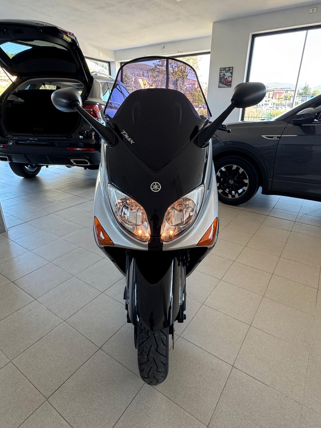 YAMAHA T-MAX 500