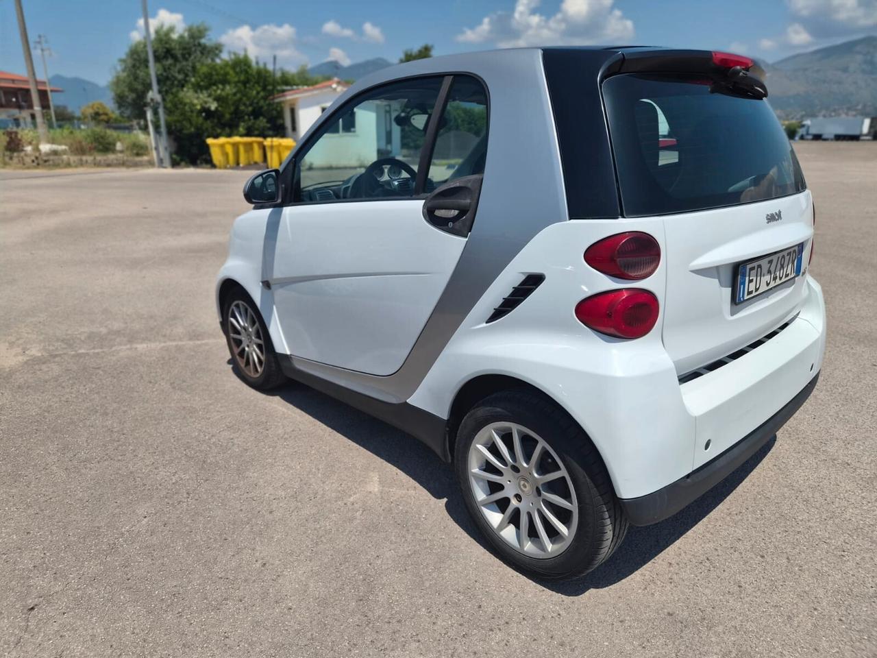 Smart ForTwo 1000 52 kW MHD coupé passion