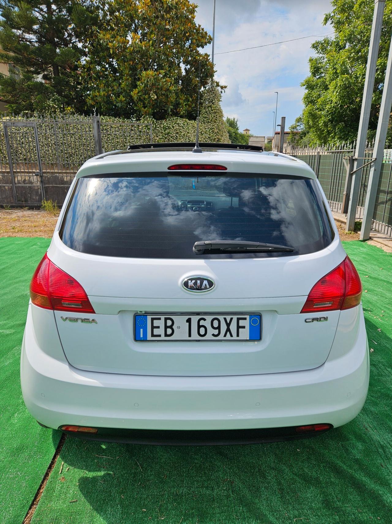 KIA VENGA 1.6 CRDI 115cv ANNO 2010 FULL