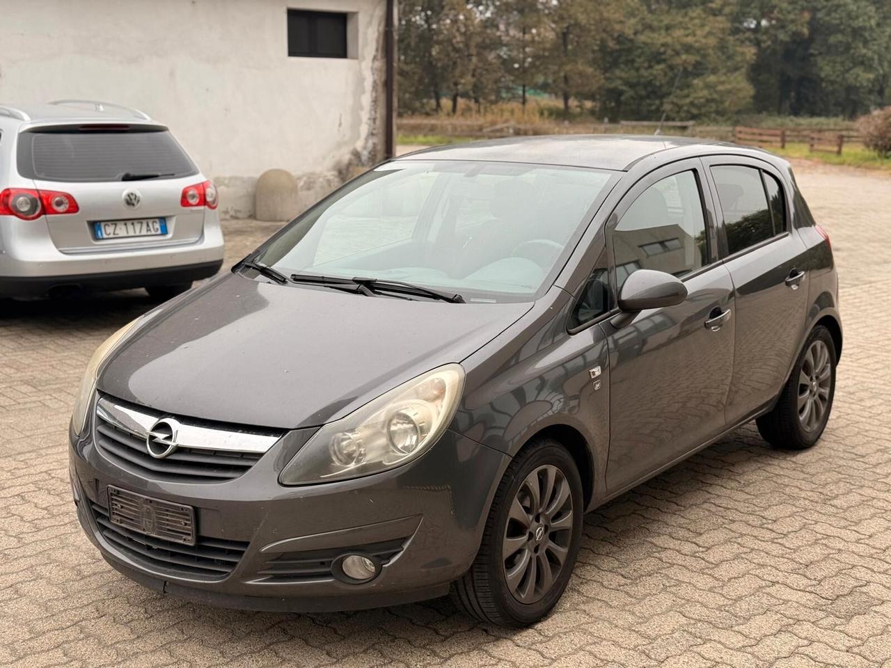 Opel Corsa 1.2 80CV 5 porte GPL-TECH Edition