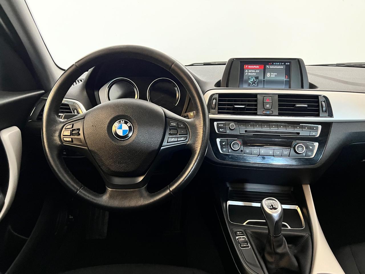Bmw 116 116i 5p. Advantage