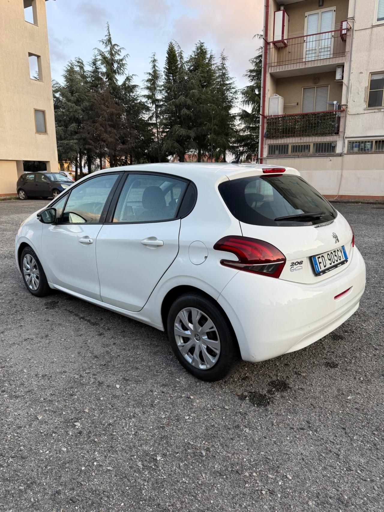Peugeot 208 BlueHDi 75 S&S 5 porte Active