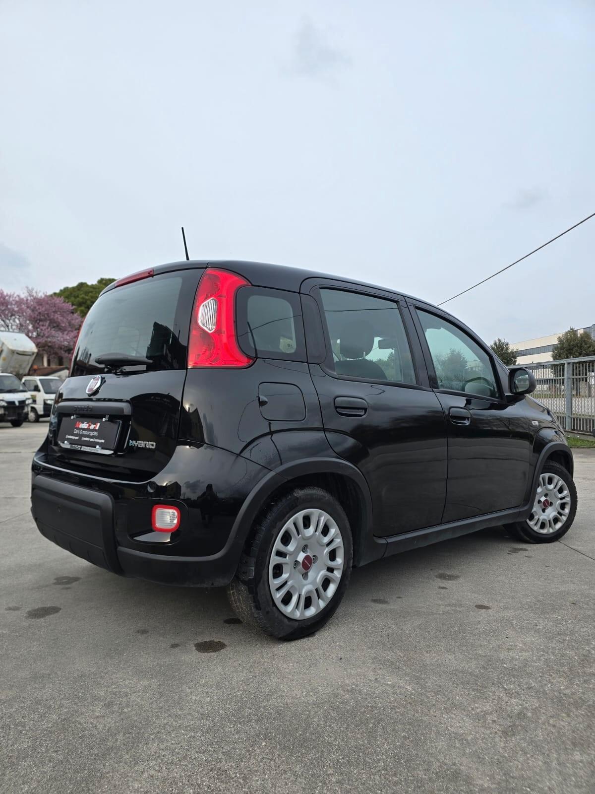 Fiat Panda 1.0 FireFly S&S Hybrid