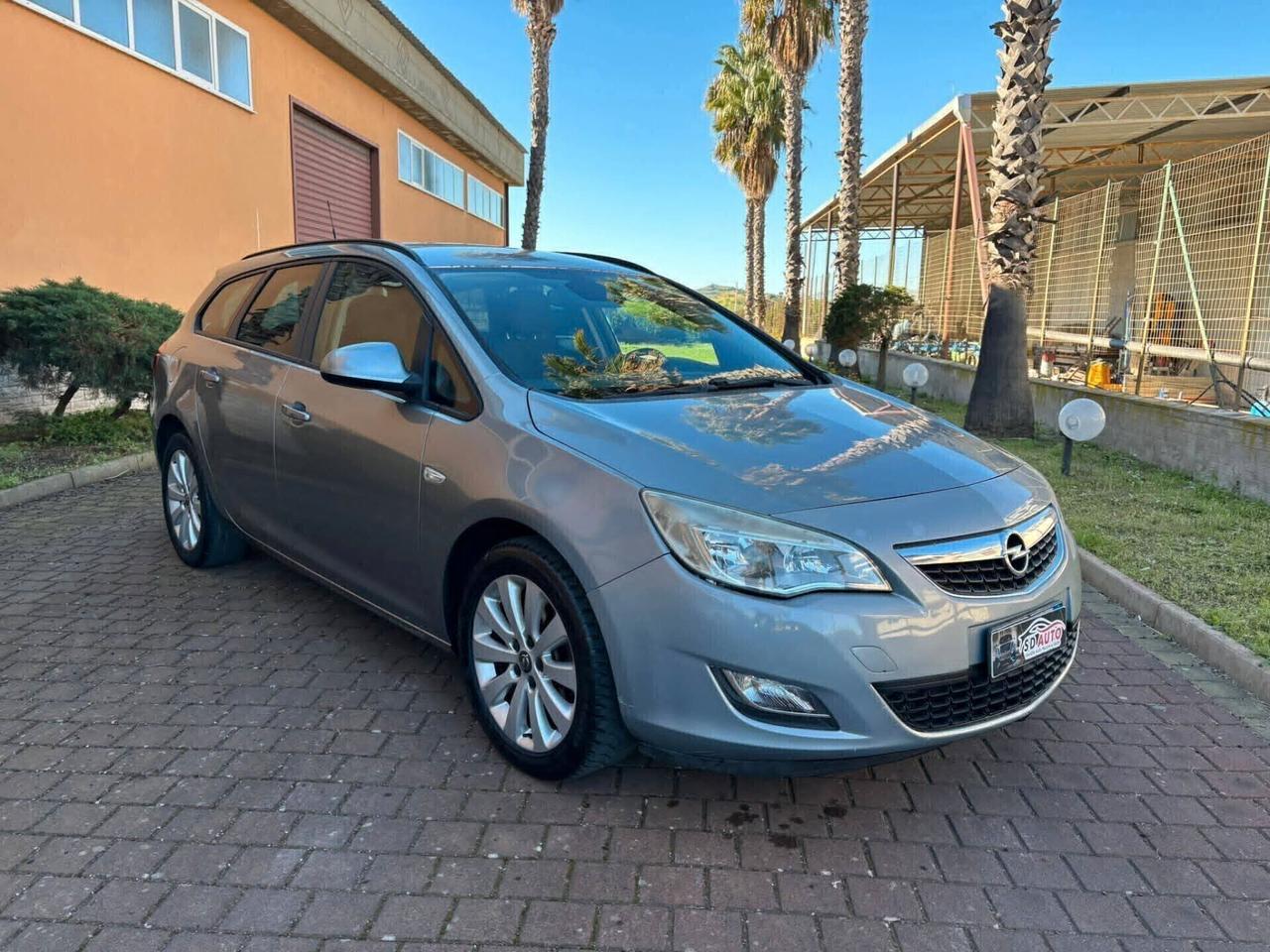 Opel Astra 1.7 CDTI 110CV 5 porte Cosmo/*'''