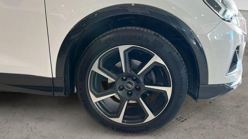 Audi Q3 1.5 35 TFSI Business Advance S Tronic