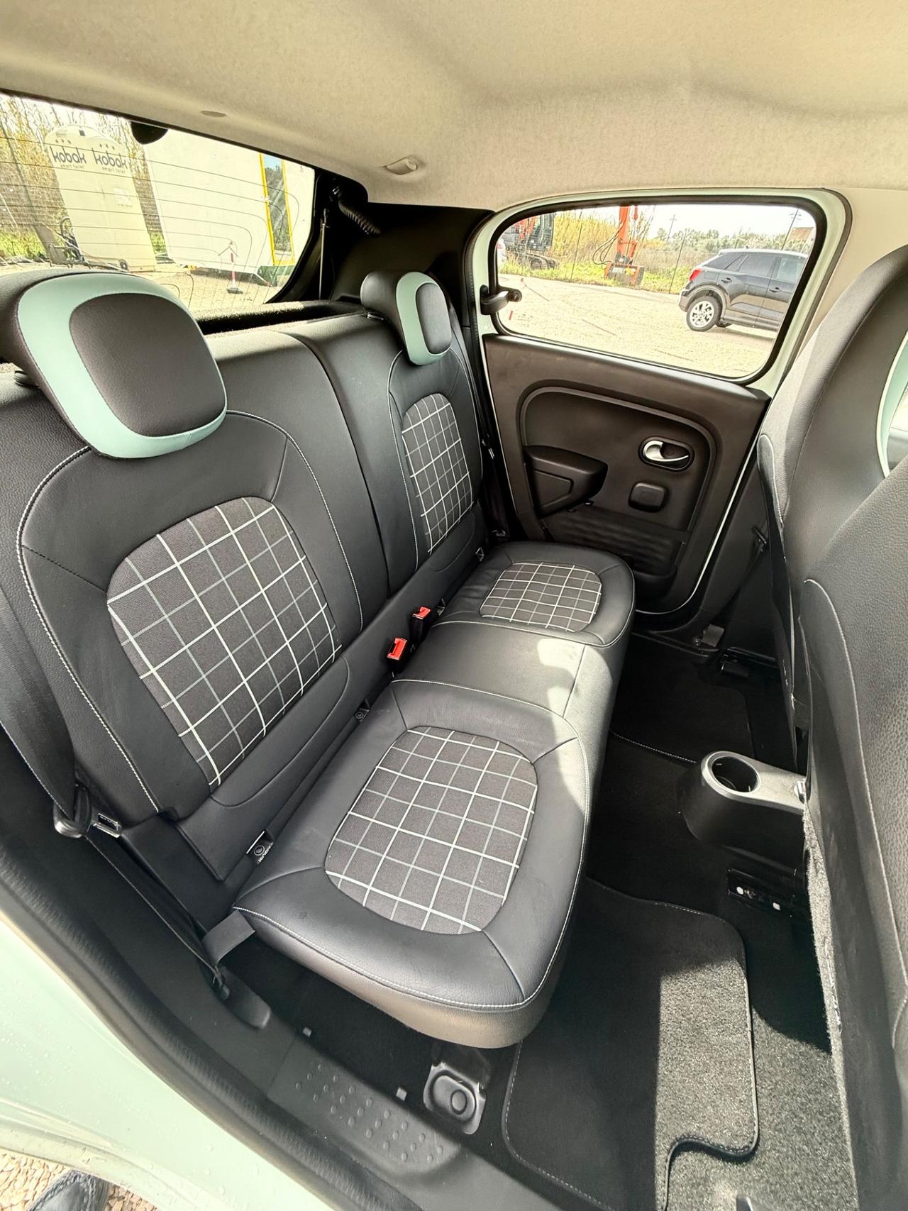 Renault Twingo Parisienne