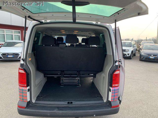 VOLKSWAGEN T6 Caravelle 2.0 TDI DSG Trendline 9 Posti FT182BS