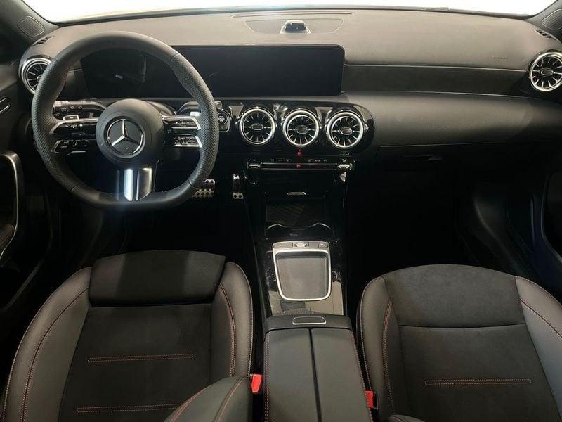 Mercedes-Benz Classe A A 180 d AMG Line Extra auto