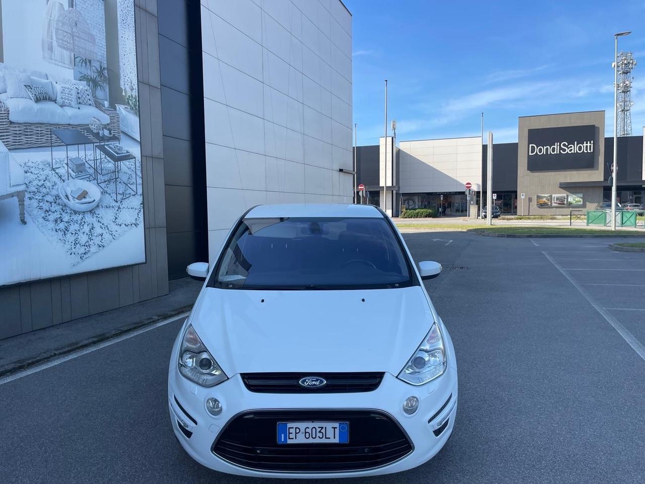 Ford S-Max 2.0 TDCi 163CV Powershift New Titanium