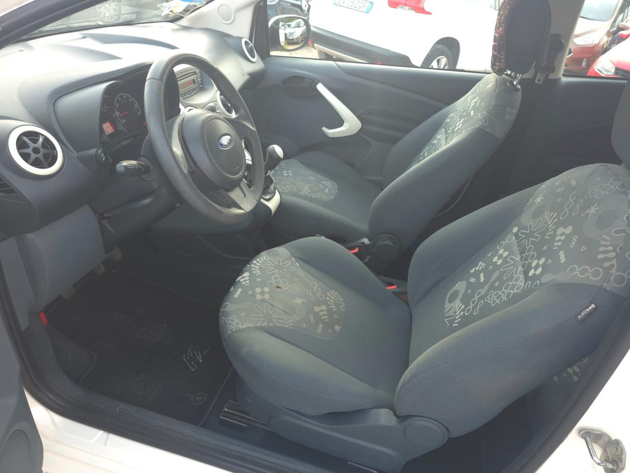 Ford Ka 1.2 8V 69CV Titanium