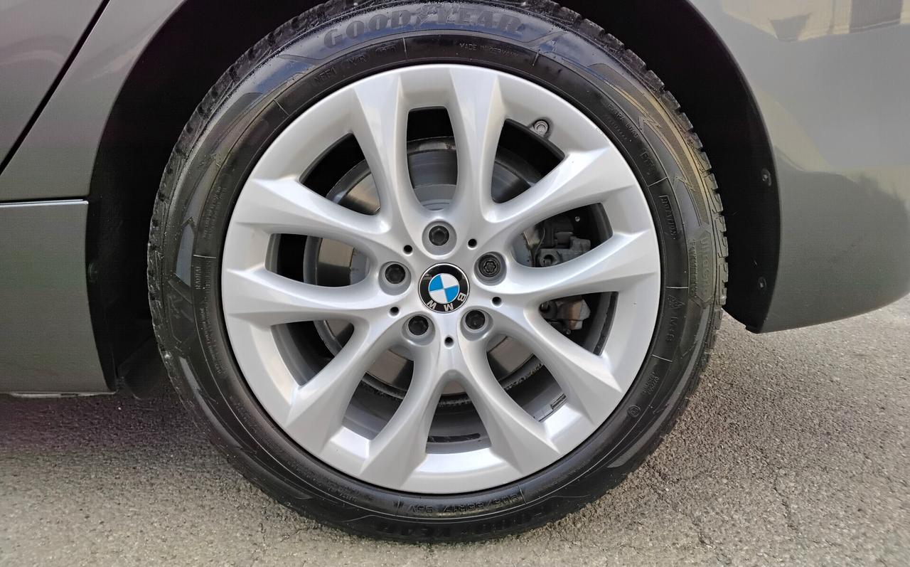 Bmw 2er Active Tourer 225xe Active Tourer iPerformance Msport aut.