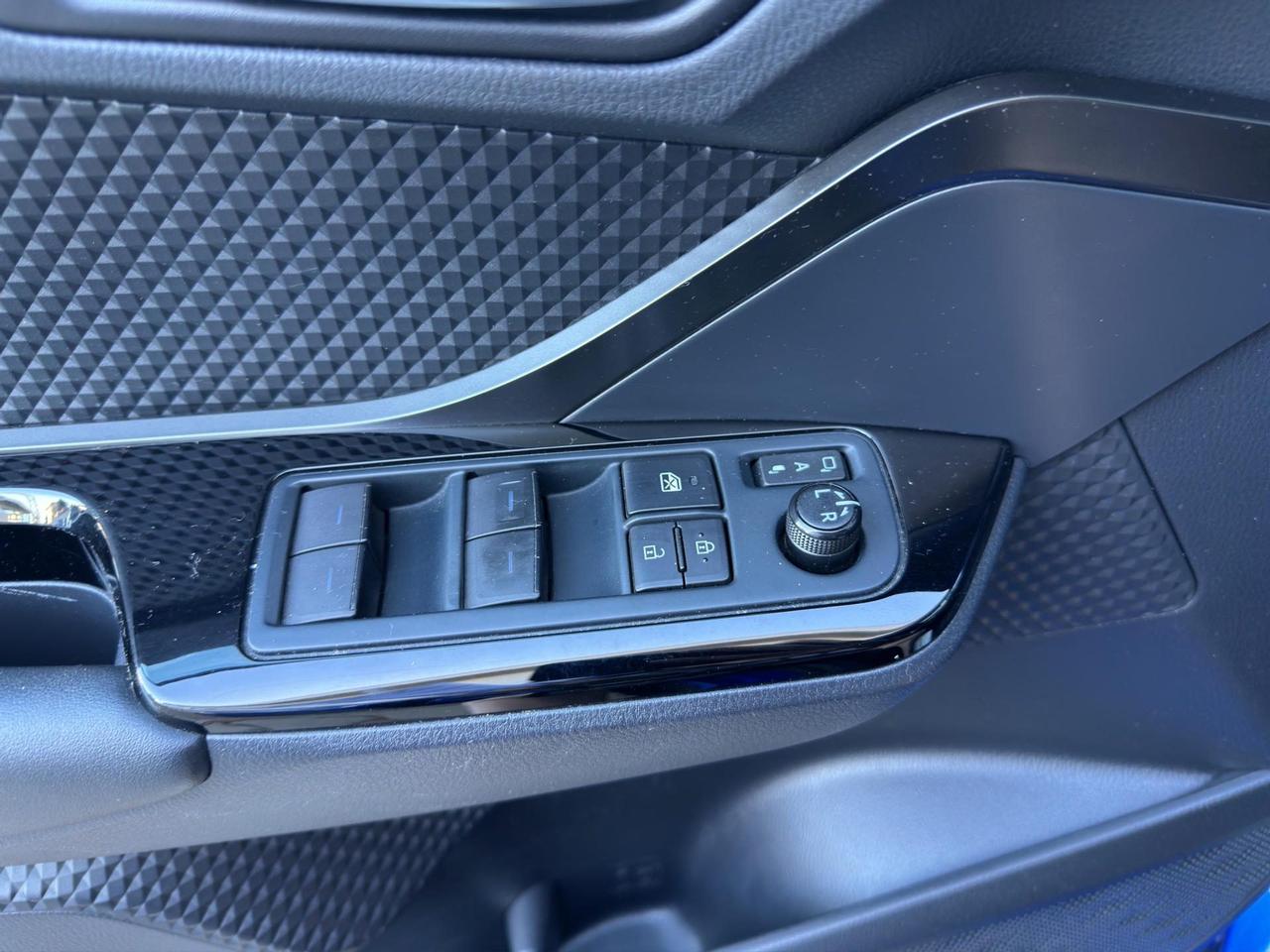 Toyota C-HR 1.8h Trend e-cvt