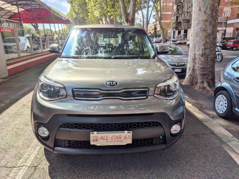 Kia Soul 1.6 CRDi UNICO PROPRIETARIO RETROCAMERA