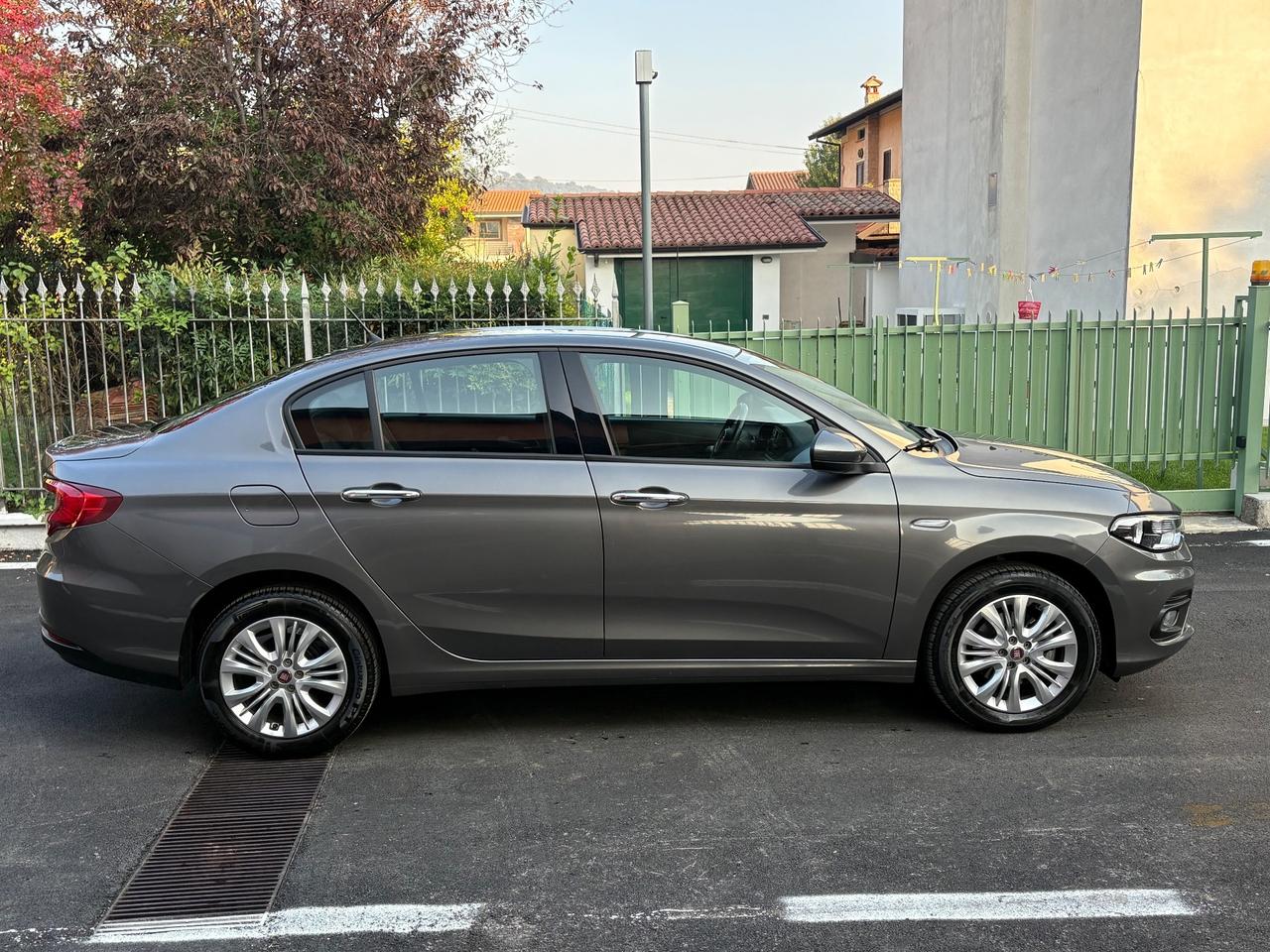 Fiat Tipo 1.4 BENZINA —22.000 KM—