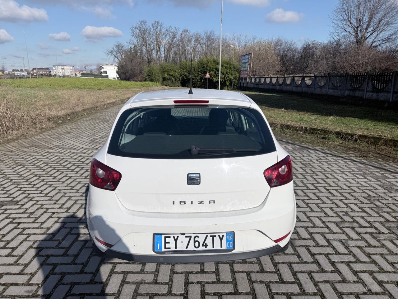 Seat Ibiza 1.2 70 CV 5 porte Business High