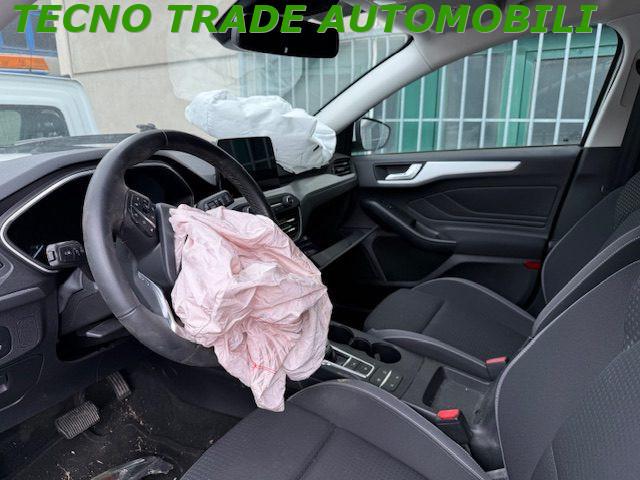 FORD Focus 1.5 TDCi 120 CV INCIDENTATA