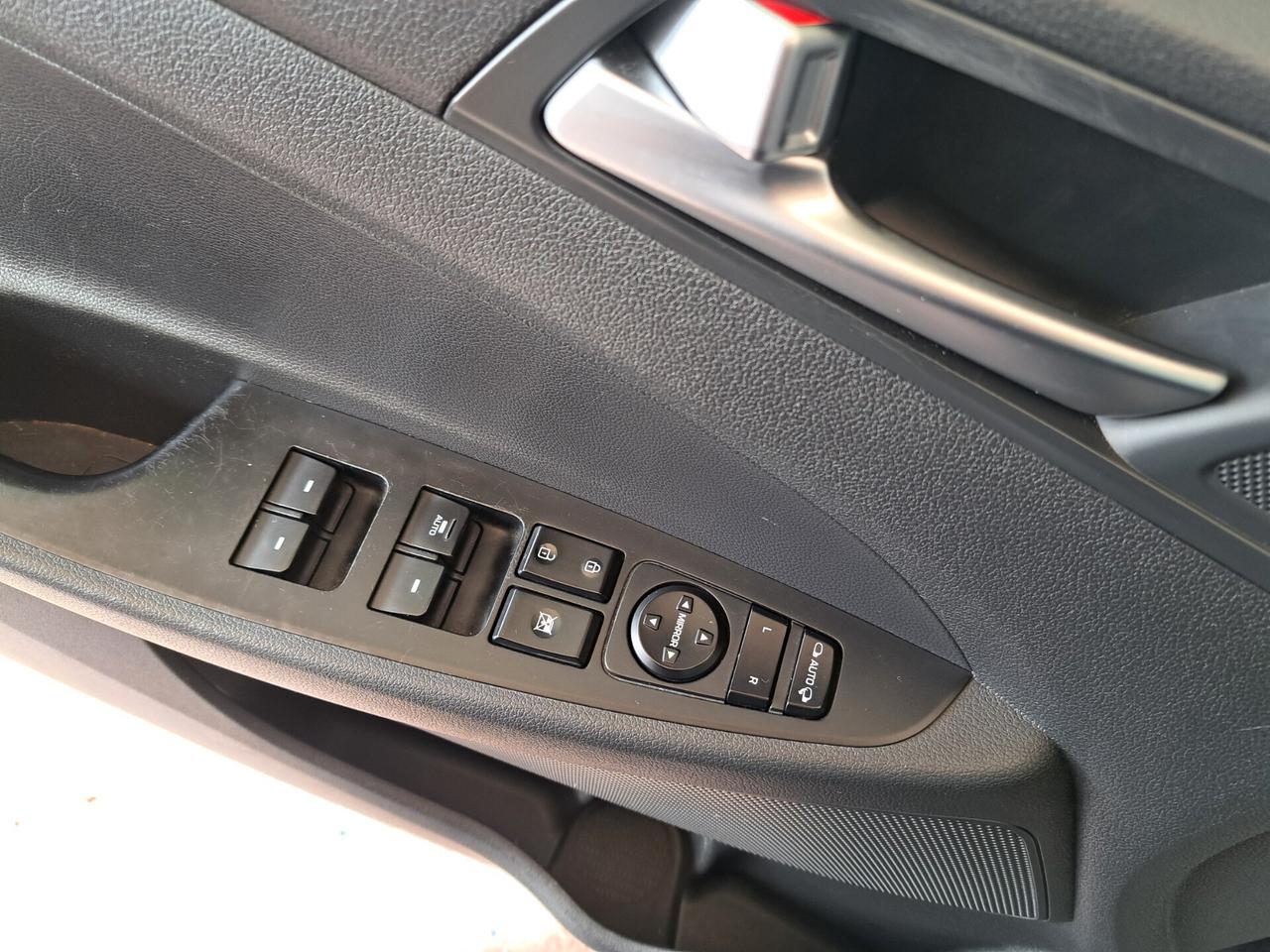 Hyundai Tucson 1.7 CRDi XPOSSIBLE + GANCIO TRAINO