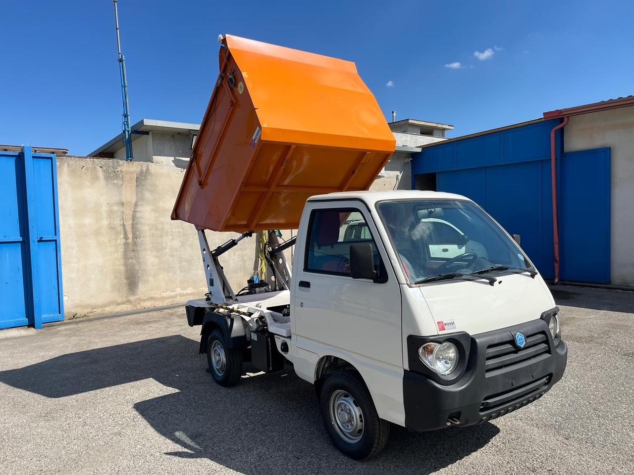 Piaggio quargo con vasca/rib.-700 cc- Diesel -2014