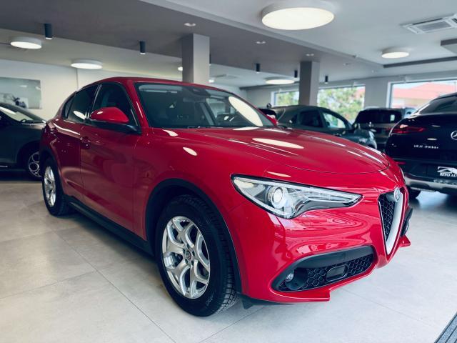Alfa Romeo Stelvio 2.2 t rwd 160cv auto
