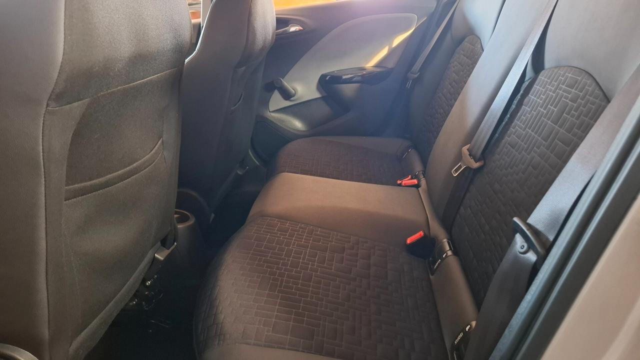 Opel Corsa 1.4 90CV 5 porte Cosmo