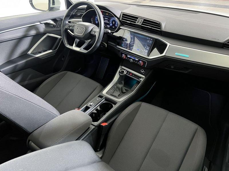Audi Q3 Q3 35 1.5 tfsi Business Advanced s-tronic