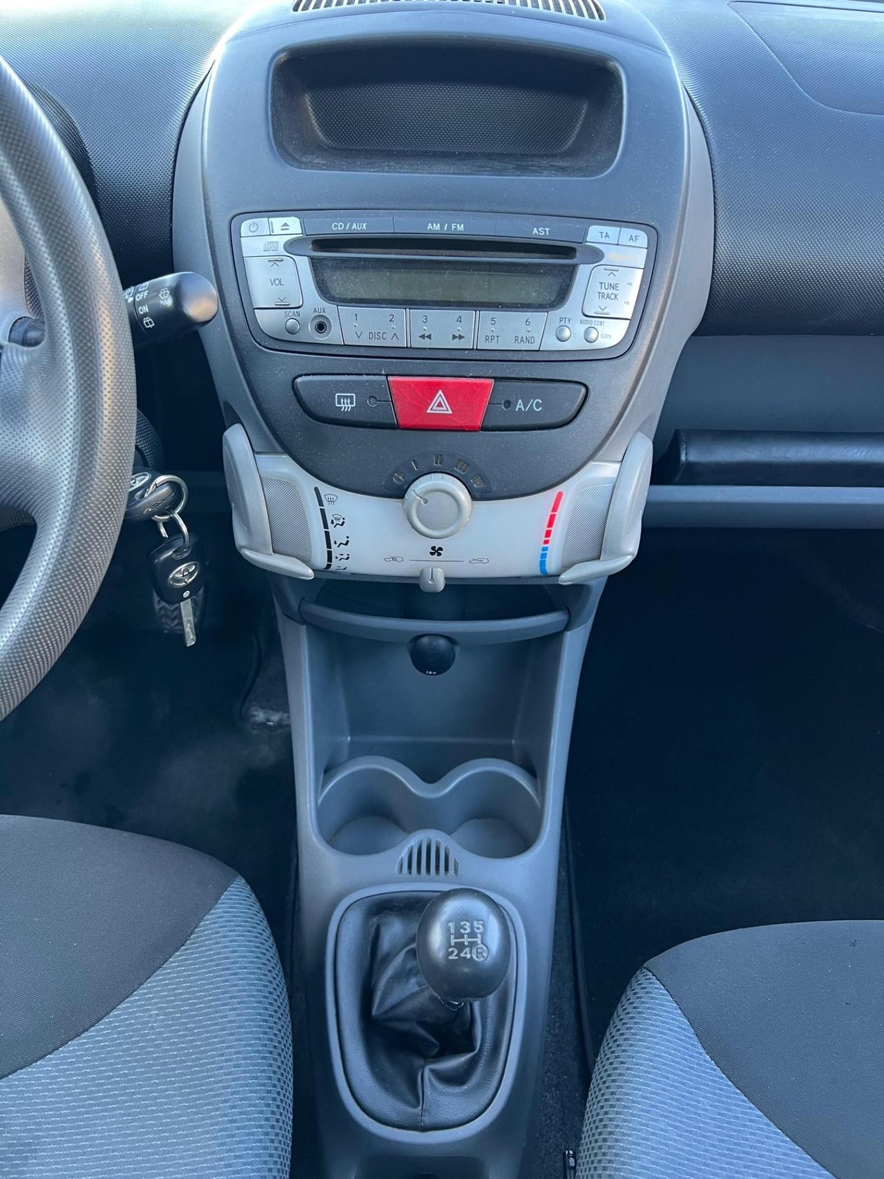Toyota Aygo 1.0 12V VVT-i 5 porte