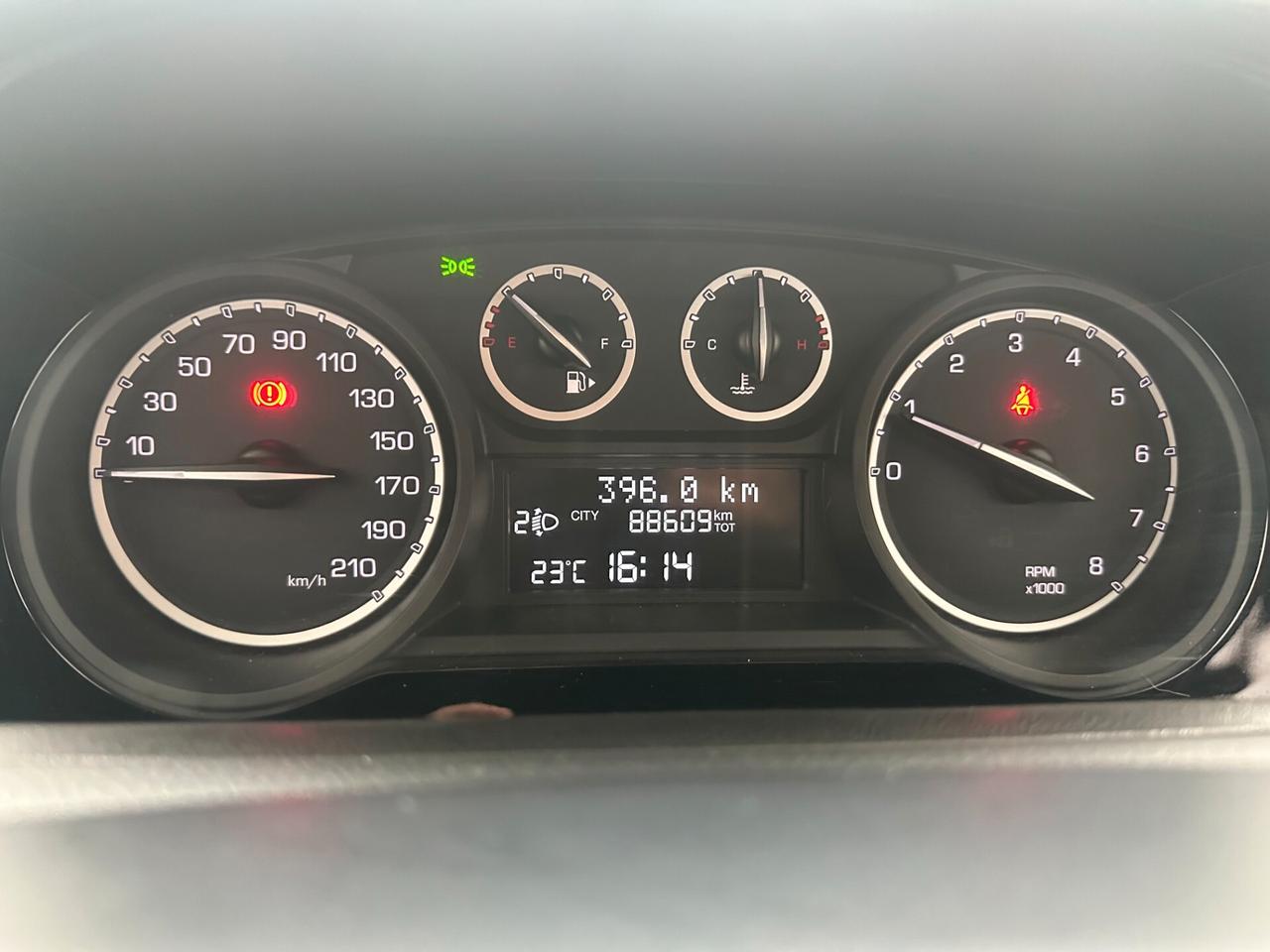 Lancia Ypsilon 1.2 Benz, Euro 6B, Uni propri, pari al nuovo