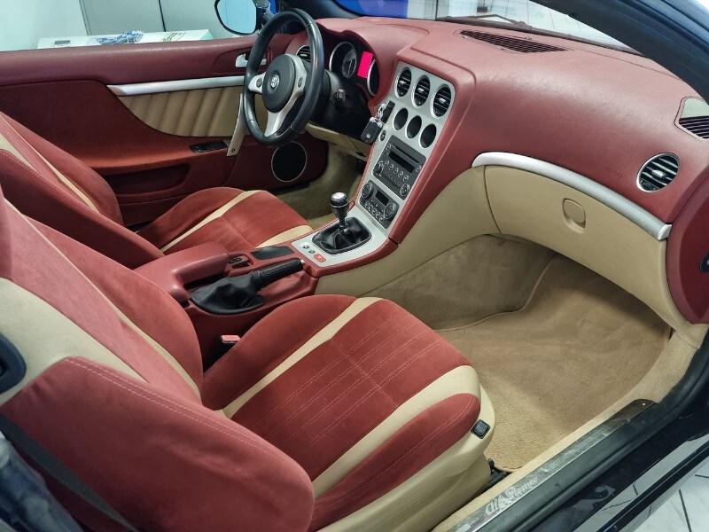 ALFA ROMEO Spider (2006-2011) Spider 2.4 JTDm E...