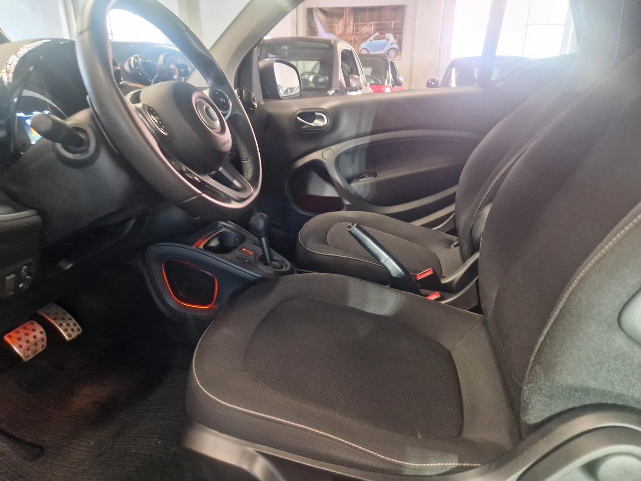 Superpassion matt grey solo 36000km strafull