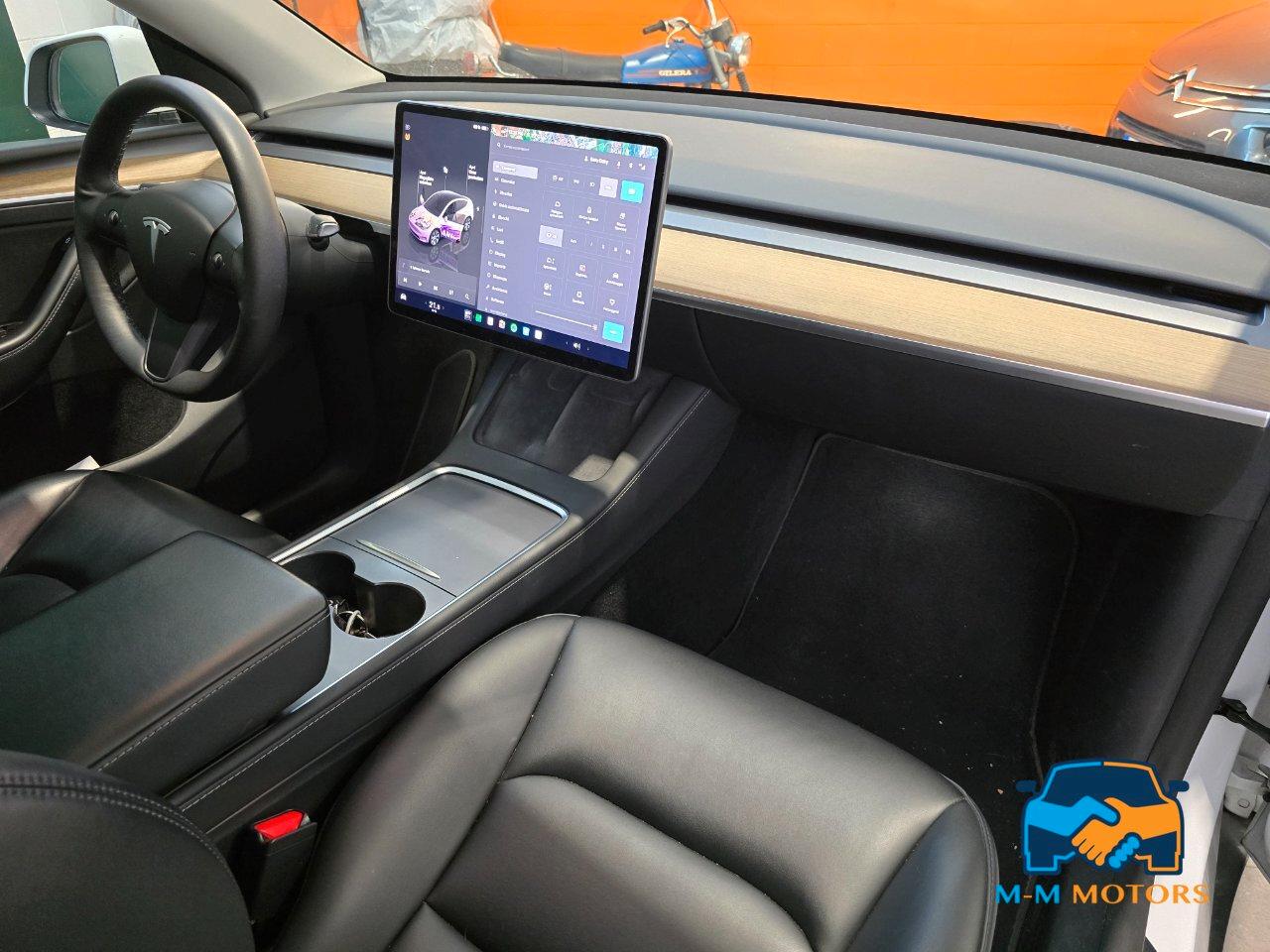 Tesla Model Y Single Motor rwd