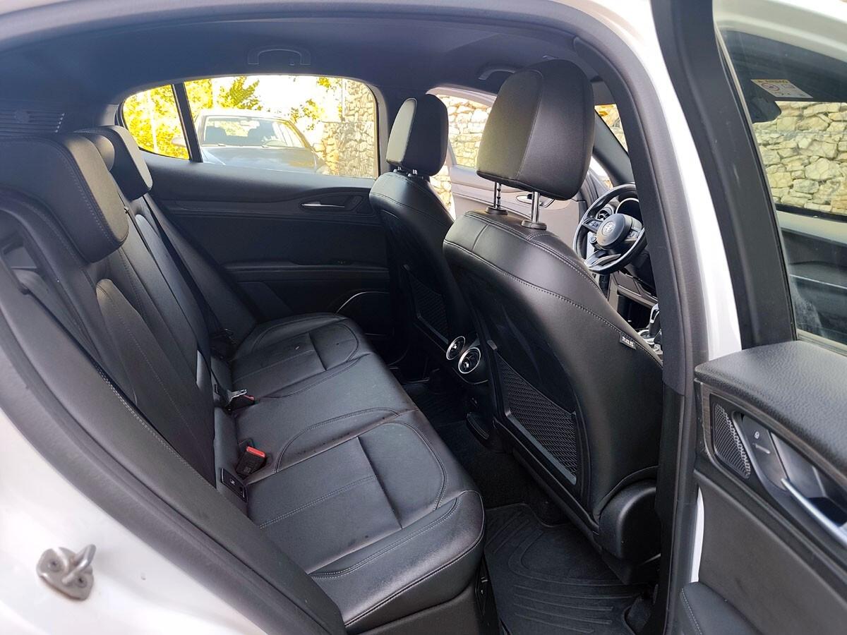 Alfa Romeo Stelvio 2.2 Turbodiesel 210 CV AT8 Q4 Ti