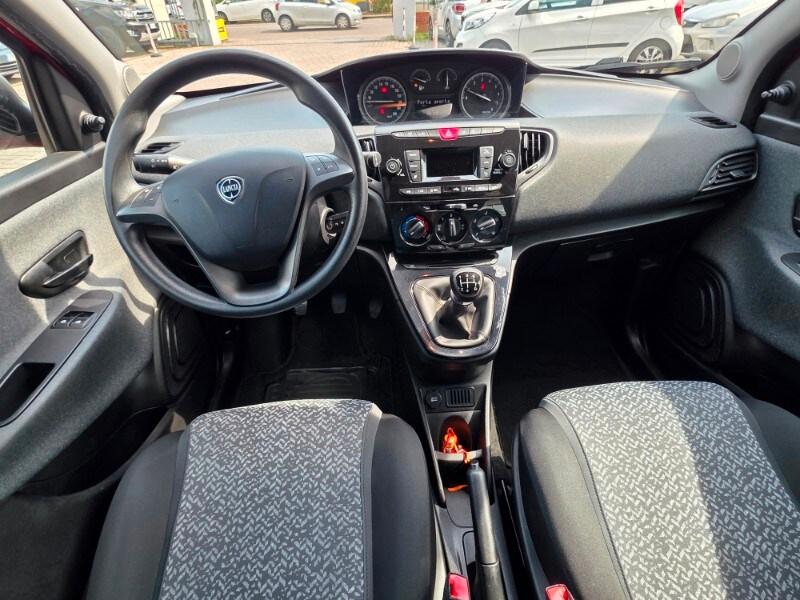 LANCIA Ypsilon 3ª serie Ypsilon 1.2 69 CV 5 po...