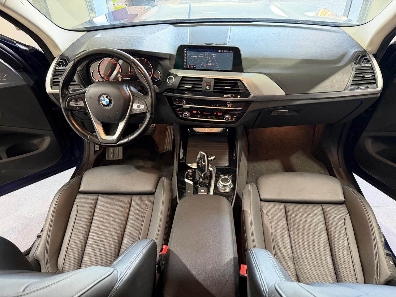 Bmw X3 sDrive18d 48V xLine PELLE/LED