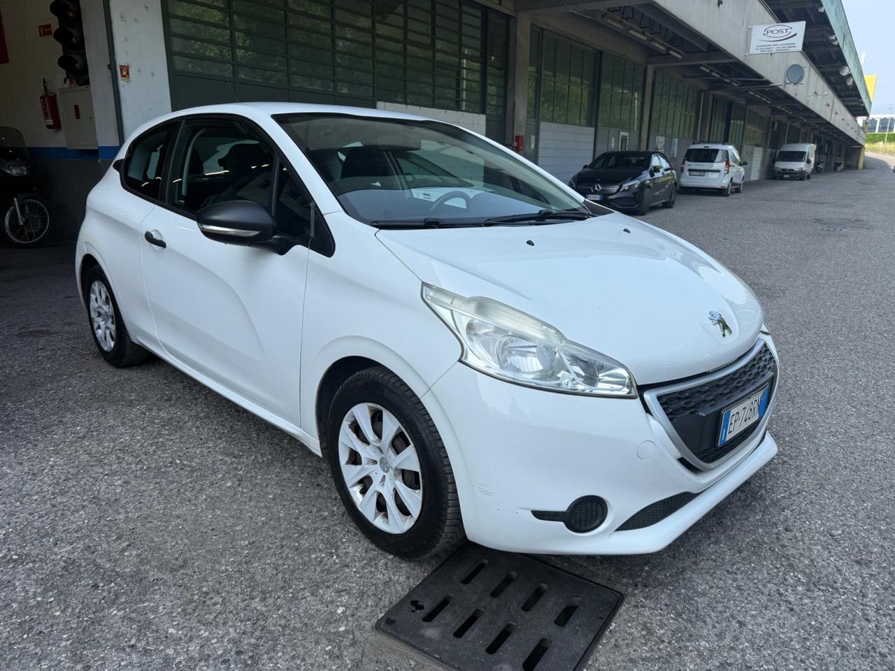Peugeot 208 1.2 VTi 82 CV 3 porte Active