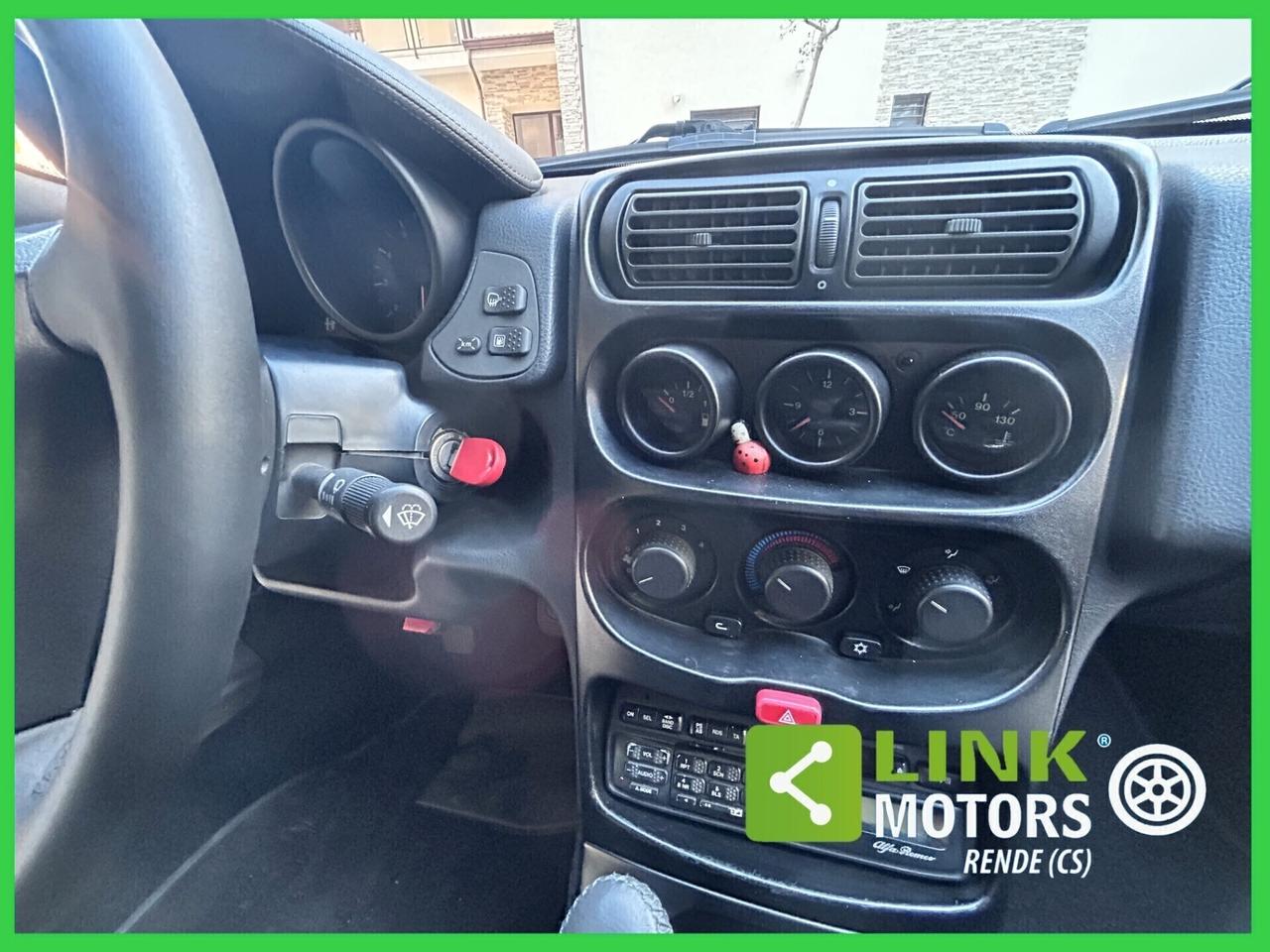 Alfa Romeo Spider 2.0i 16V Twin Spark cat 04/1995