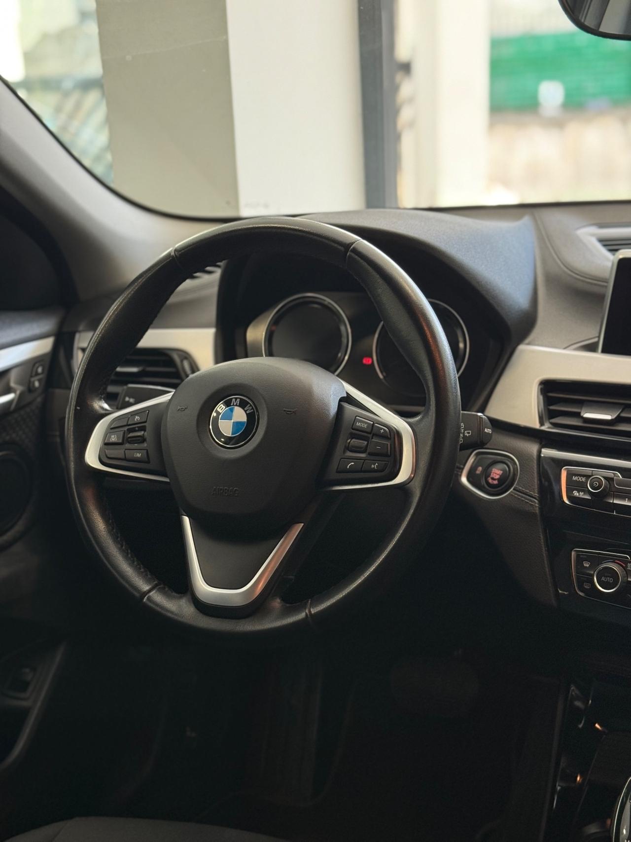 Bmw X2 xDrive18d Business-X