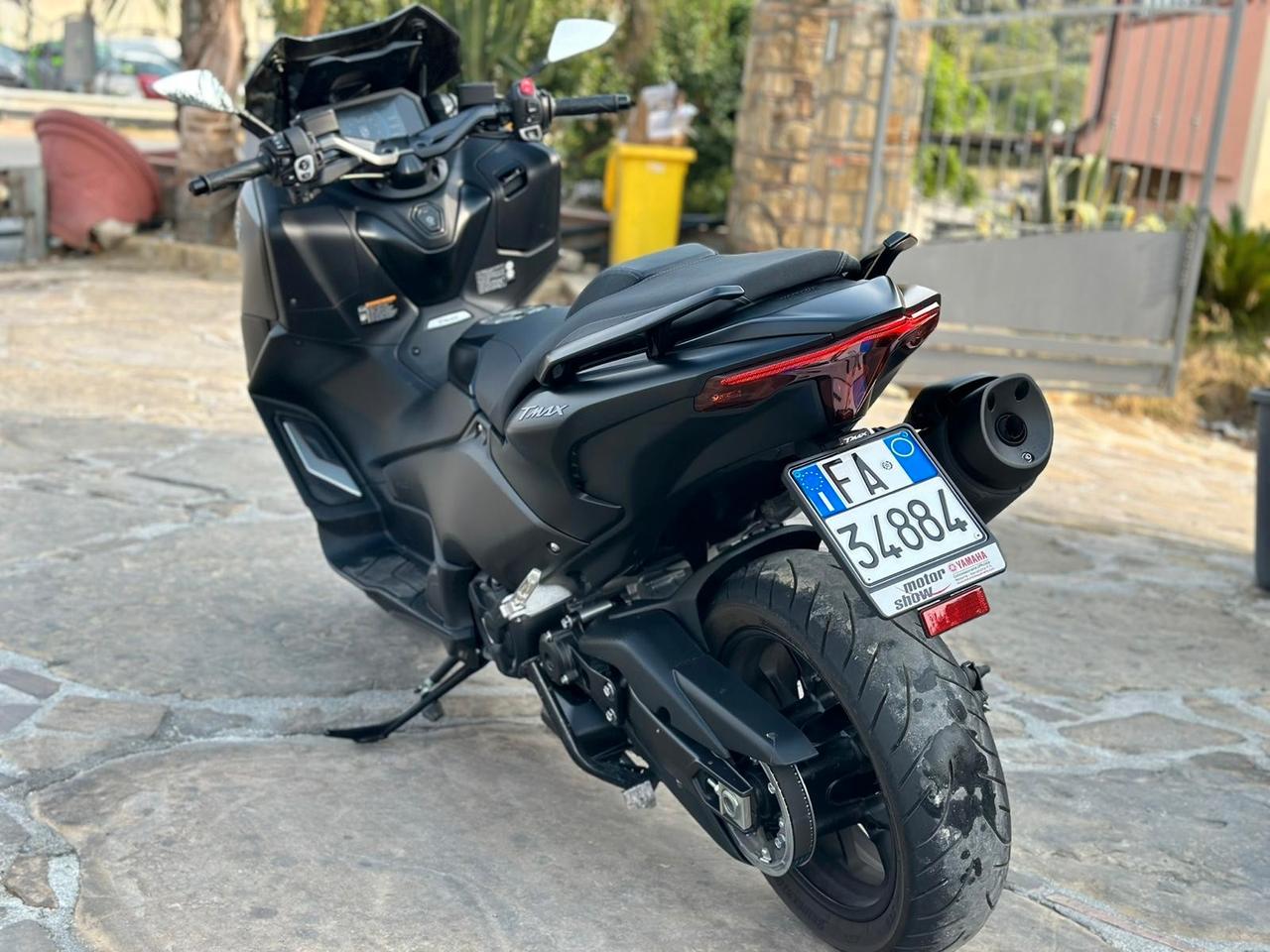 Yamaha T Max 560 TOTAL BLACK