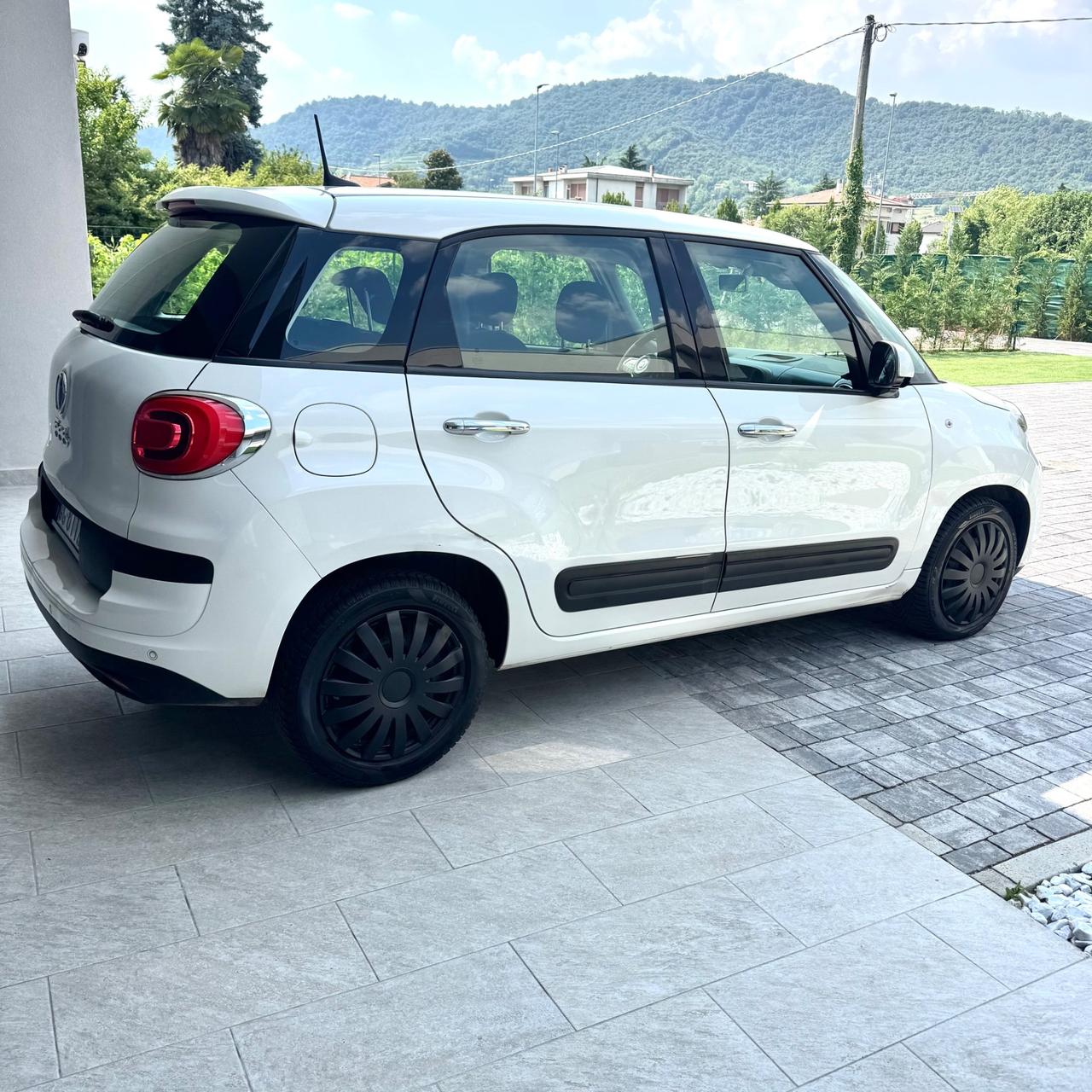 Fiat 500L Pro 1.3 MJT 95CV Mirror 4 posti (N1)
