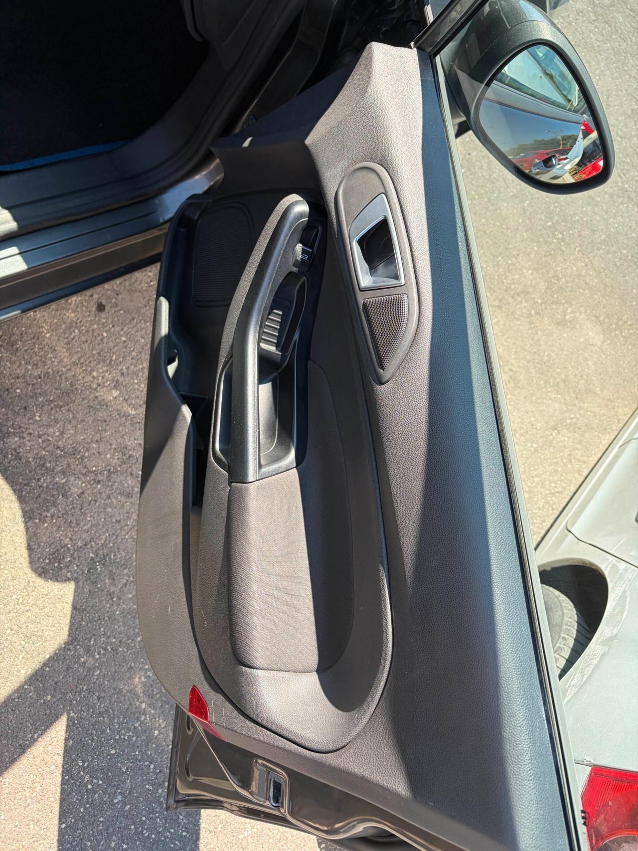 Ford Fiesta 1.2 60CV 5 porte Titanium