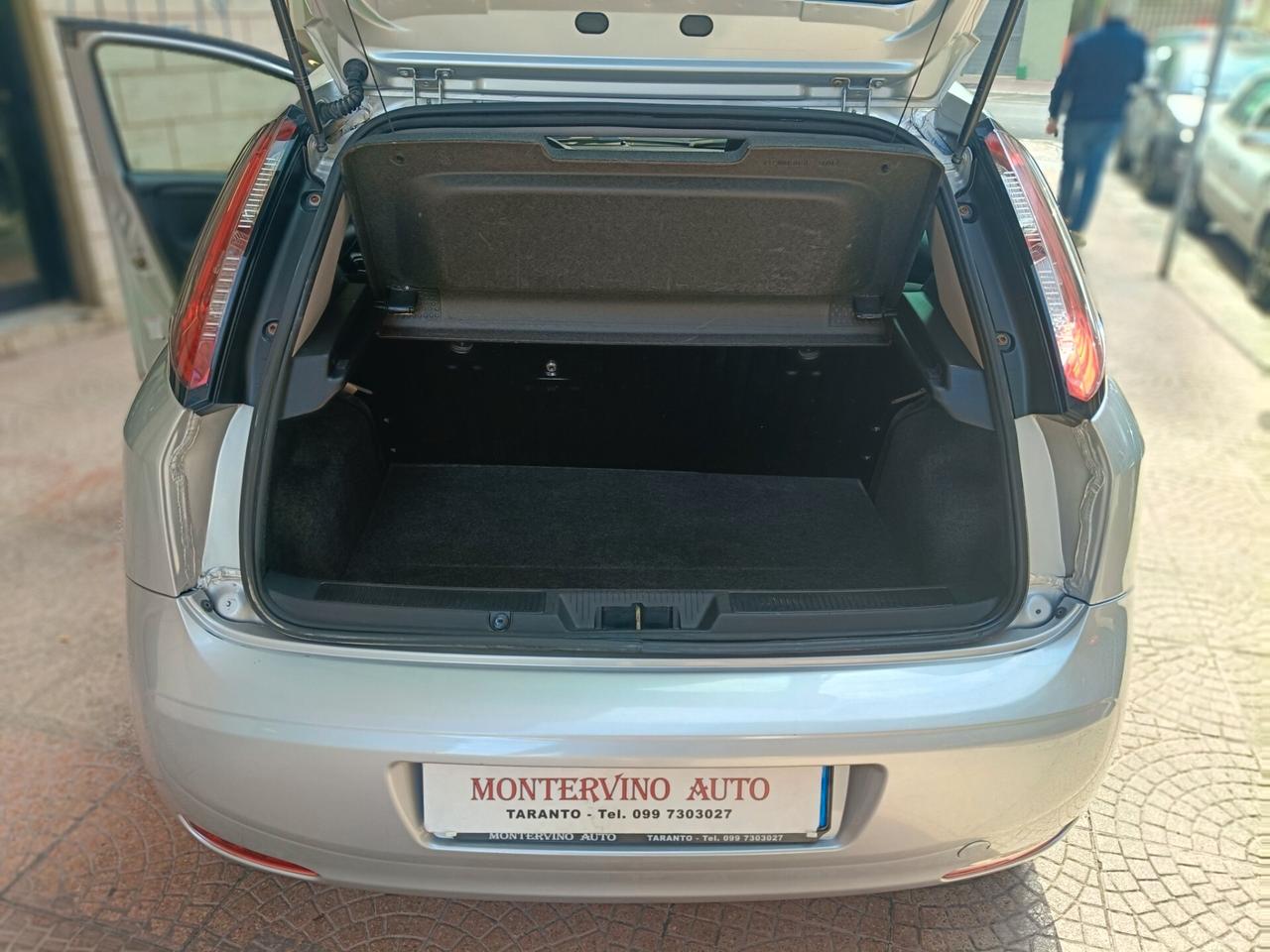 FIAT PUNTO 1.4 NATURAL POWER-NEOPATENTATI-Euro5490