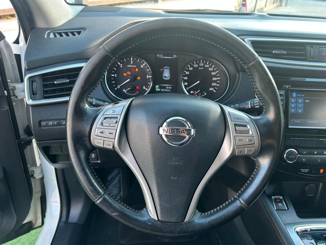 Nissan Qashqai 1.6 dCi N-Connecta 2WD 130cv xtronic E6
