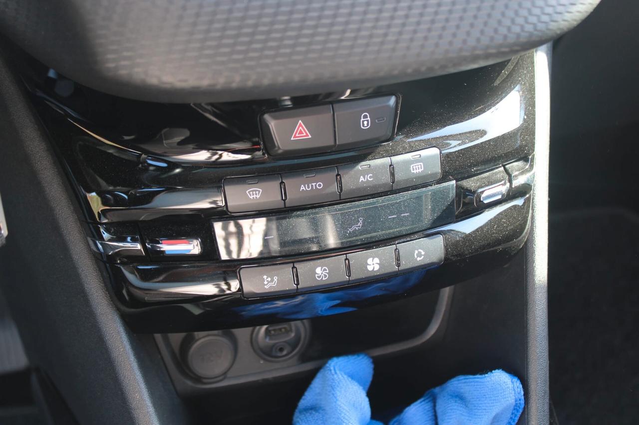 Peugeot 2008 1.6 e-HDi 92 CV Stop&Start Allure