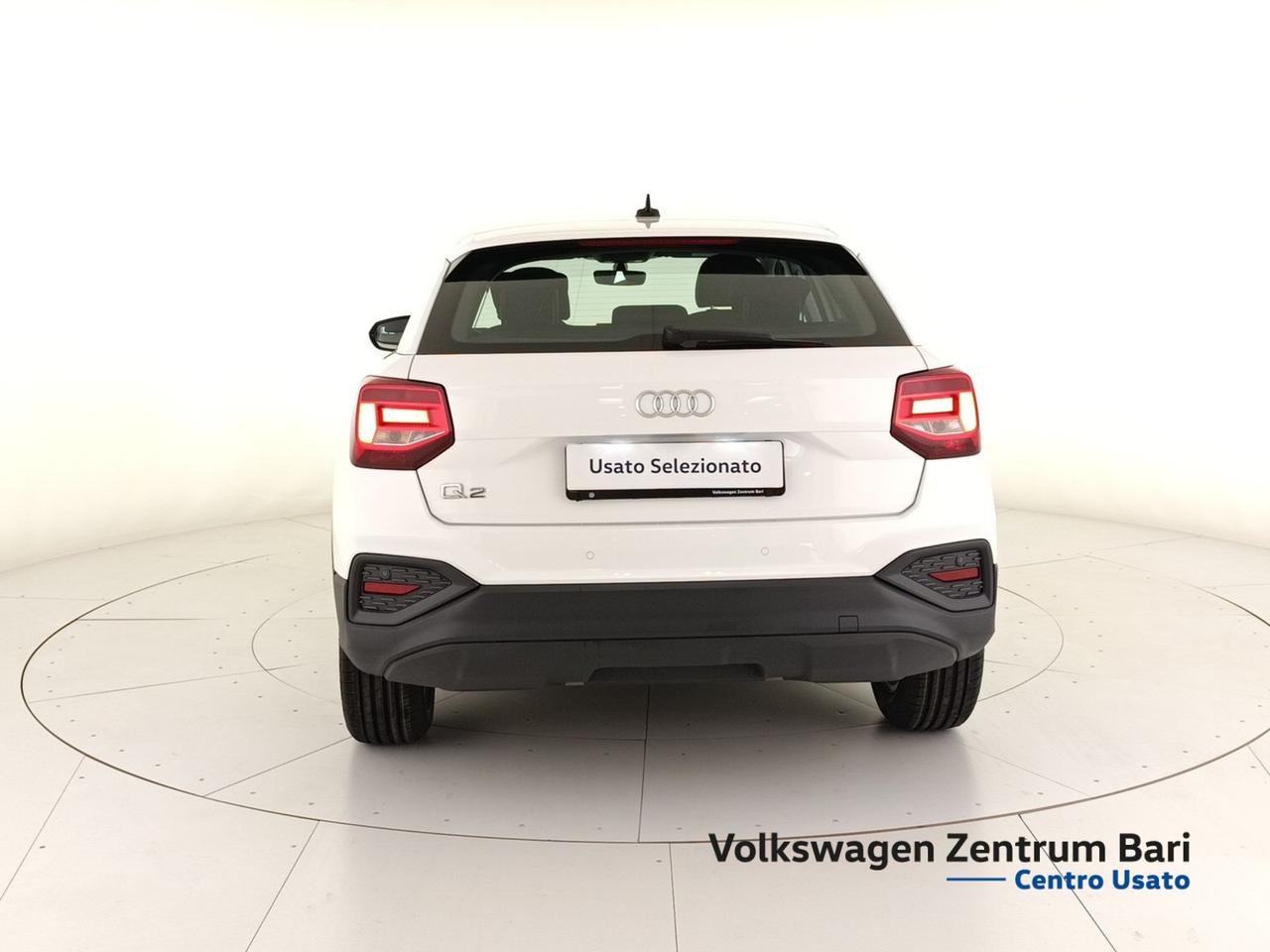 Audi Q2 35 2.0 tdi business s-tronic