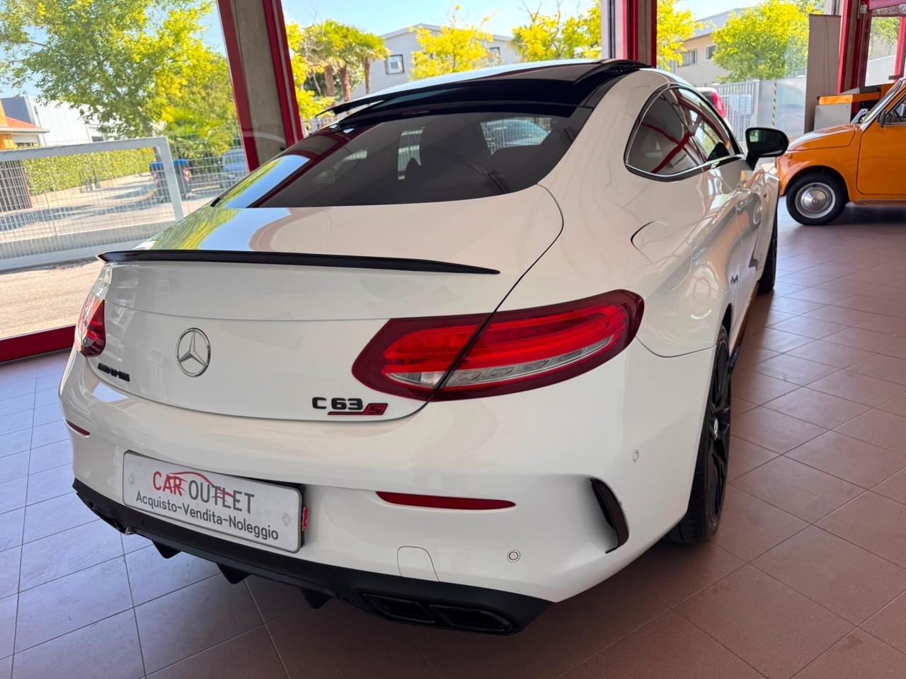 Mercedes-benz C 63 AMG Coupé SERVICE COMPLETO