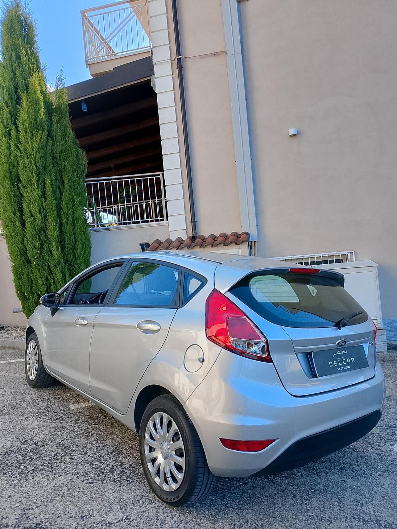 Ford Fiesta 1.2 60CV 5 porte Titanium