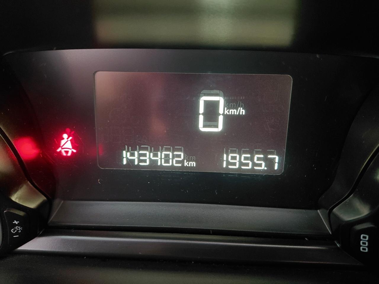 PEUGEOT 3008 ANNO 2016 DS 1.6 ADATTA NEOPATENTATI KM 140 MILA