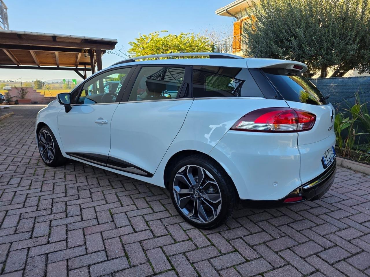 Renault Clio Sporter dCi 8V 90CV EDC Start&Stop Energy Intens
