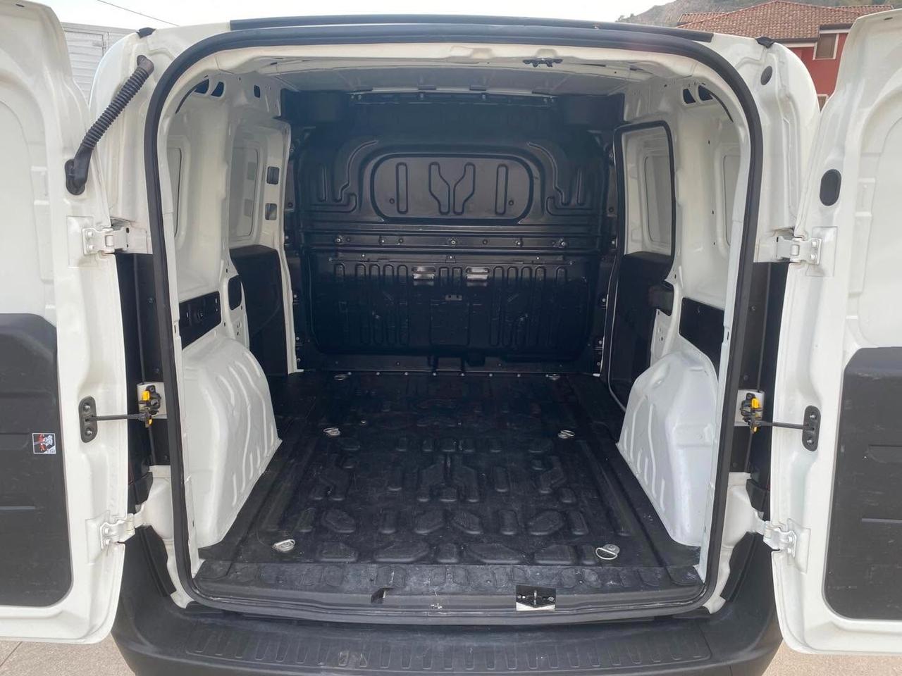 Fiat Doblò 1.6 Mjt2 120 CV 3 posti 12/2022